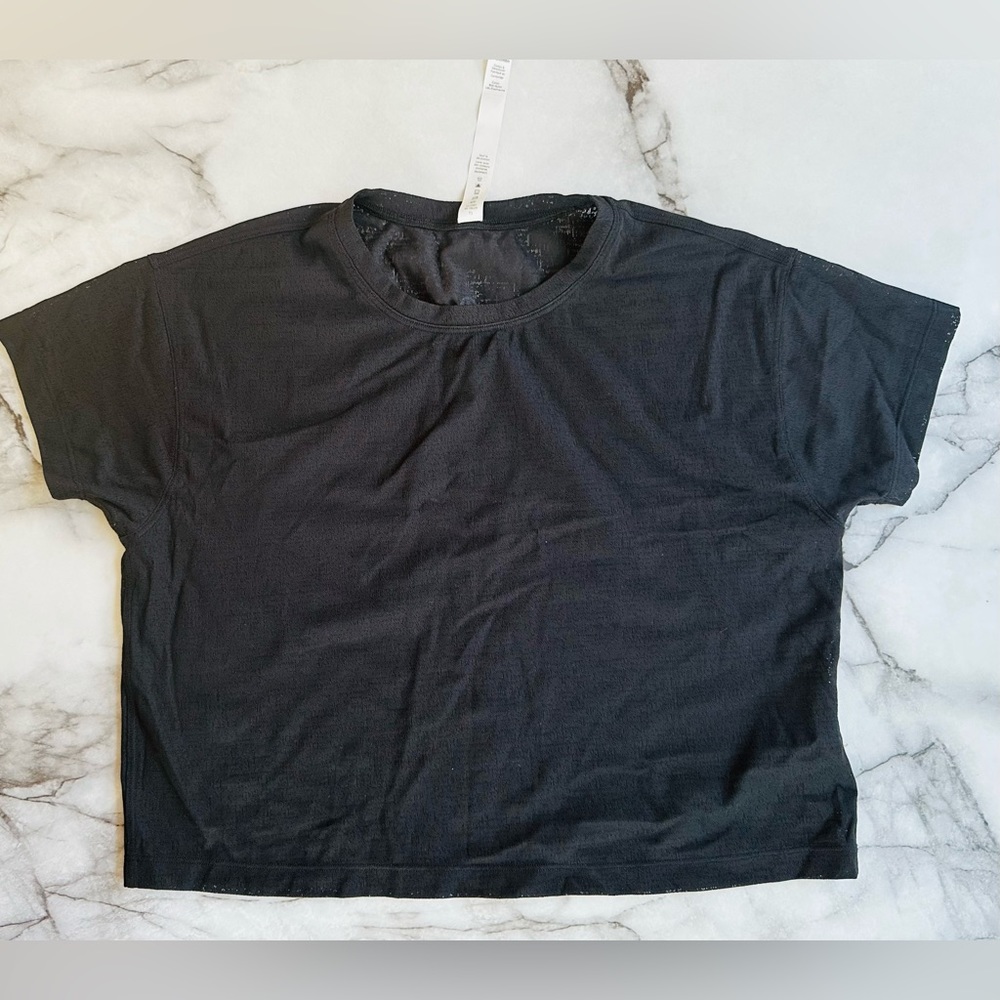 Lululemon crop top new